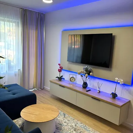 Art By Grand Book 2 Nights 1 For Free Apartment Brasov