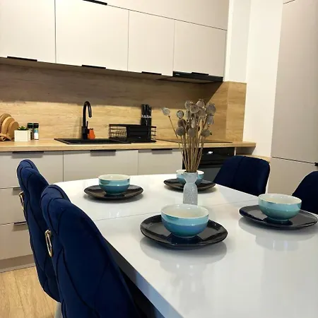 Apartment Art By Grand Book 2 Nights 1 For Free